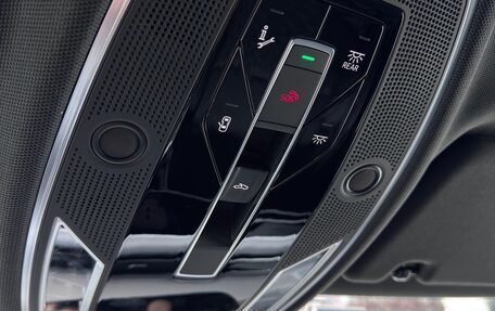 Audi A8, 2023 год, 15 500 000 рублей, 3 фотография