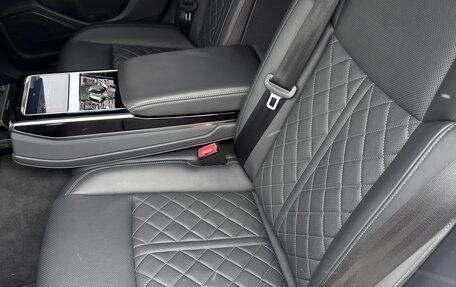 Audi A8, 2023 год, 15 500 000 рублей, 17 фотография