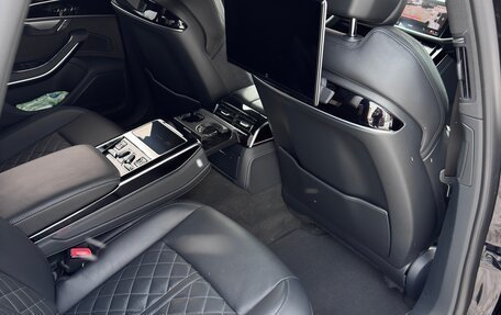 Audi A8, 2023 год, 15 500 000 рублей, 29 фотография