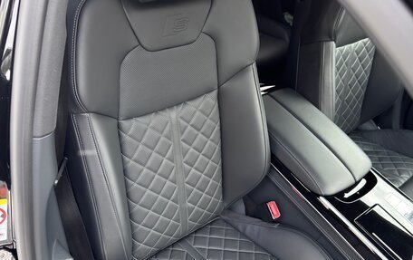 Audi A8, 2023 год, 15 500 000 рублей, 30 фотография