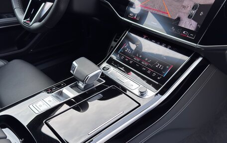 Audi A8, 2023 год, 15 500 000 рублей, 31 фотография