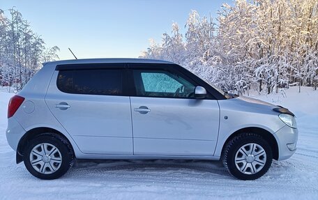 Skoda Fabia II, 2013 год, 420 000 рублей, 3 фотография