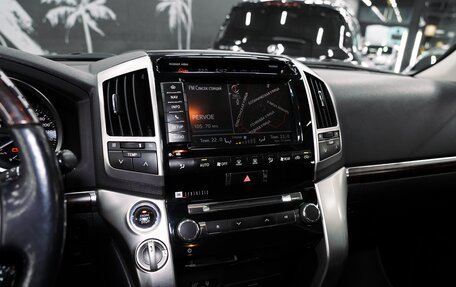 Toyota Land Cruiser 200, 2012 год, 3 390 000 рублей, 12 фотография