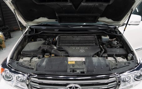 Toyota Land Cruiser 200, 2012 год, 3 390 000 рублей, 9 фотография