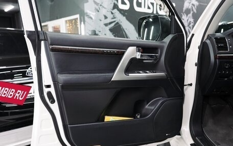 Toyota Land Cruiser 200, 2012 год, 3 390 000 рублей, 16 фотография