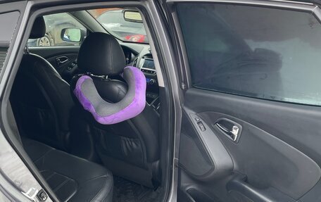 Hyundai Tucson III, 2012 год, 1 200 000 рублей, 16 фотография