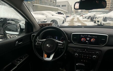 KIA Sportage IV рестайлинг, 2021 год, 2 299 000 рублей, 8 фотография