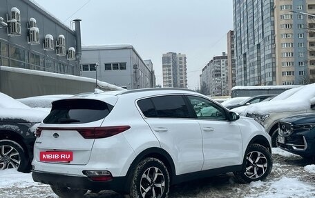 KIA Sportage IV рестайлинг, 2021 год, 2 299 000 рублей, 4 фотография