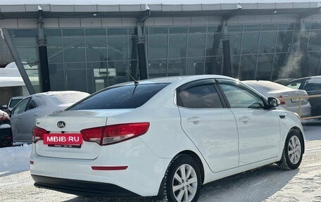 KIA Rio III рестайлинг, 2016 год, 1 075 000 рублей, 6 фотография