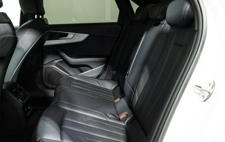 Audi A4, 2019 год, 2 299 585 рублей, 10 фотография