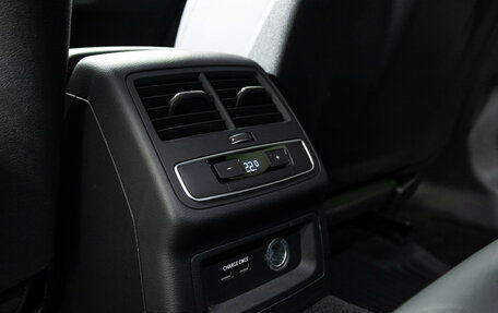 Audi A4, 2019 год, 2 299 585 рублей, 22 фотография