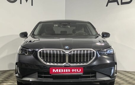 BMW 5 серия, 2023 год, 7 170 000 рублей, 3 фотография