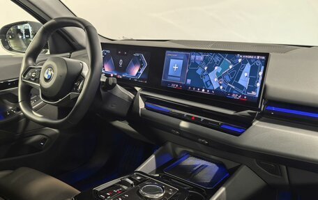 BMW 5 серия, 2023 год, 7 170 000 рублей, 23 фотография