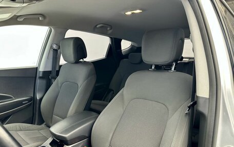 Hyundai Santa Fe III рестайлинг, 2015 год, 1 999 000 рублей, 13 фотография