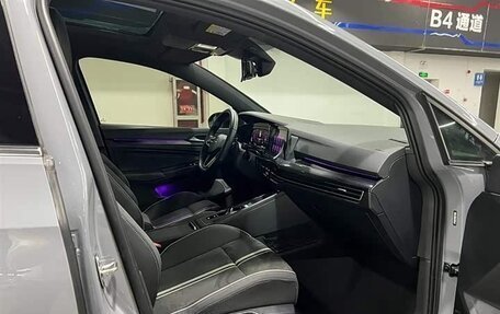 Volkswagen Golf VIII, 2022 год, 2 087 800 рублей, 13 фотография