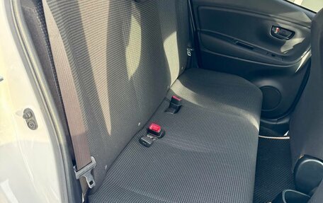 Toyota Vitz, 2017 год, 999 000 рублей, 14 фотография