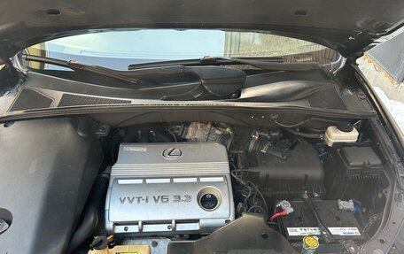 Lexus RX II рестайлинг, 2004 год, 1 060 000 рублей, 6 фотография