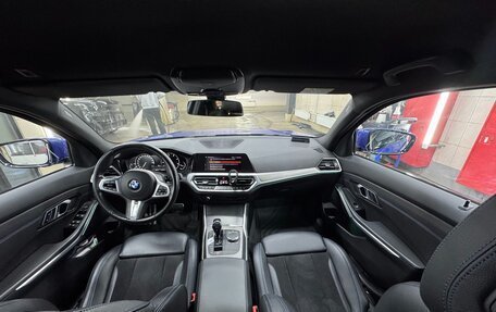 BMW 3 серия, 2019 год, 3 900 000 рублей, 20 фотография