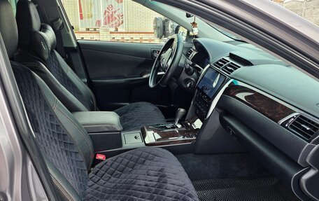 Toyota Camry, 2015 год, 2 300 000 рублей, 5 фотография