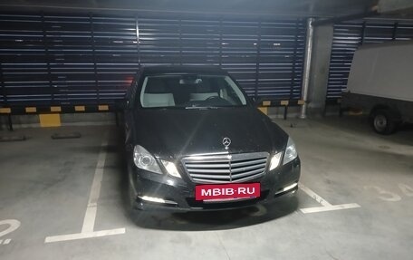 Mercedes-Benz E-Класс, 2012 год, 1 615 000 рублей, 6 фотография