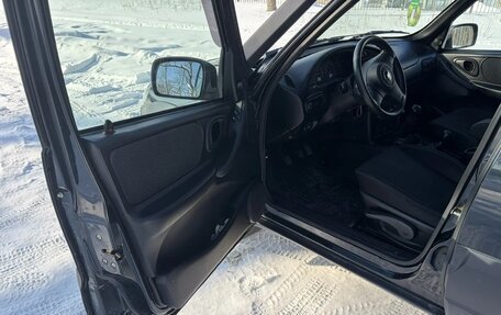 Chevrolet Niva I рестайлинг, 2017 год, 820 000 рублей, 4 фотография