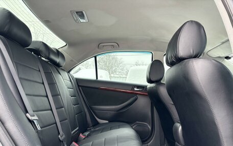 Toyota Avensis III рестайлинг, 2007 год, 649 000 рублей, 7 фотография