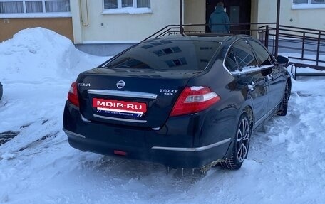 Nissan Teana, 2011 год, 990 000 рублей, 3 фотография