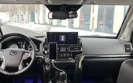 Toyota Land Cruiser 200, 2012 год, 10 000 000 рублей, 7 фотография