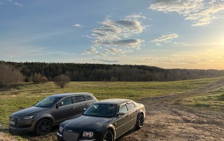 Chrysler 300C II, 2005 год, 1 900 000 рублей, 13 фотография