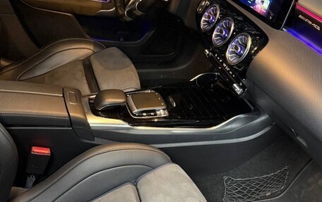 Mercedes-Benz A-Класс AMG, 2019 год, 4 200 000 рублей, 17 фотография