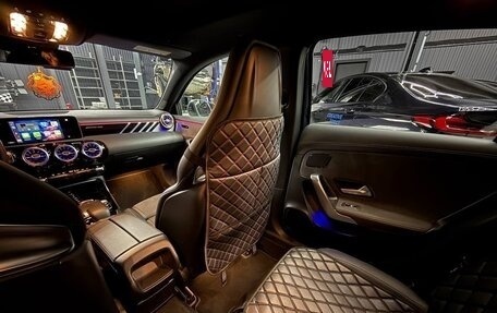 Mercedes-Benz A-Класс AMG, 2019 год, 4 200 000 рублей, 18 фотография