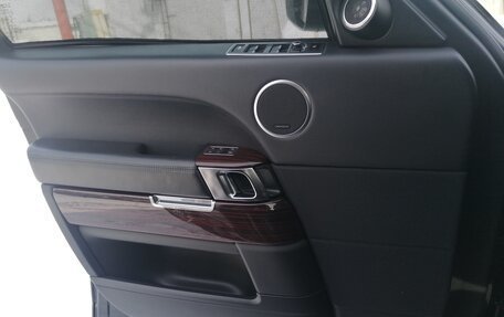 Land Rover Range Rover IV рестайлинг, 2013 год, 2 700 000 рублей, 15 фотография