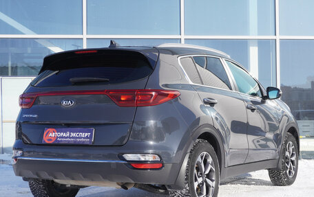 KIA Sportage IV рестайлинг, 2020 год, 2 340 000 рублей, 5 фотография