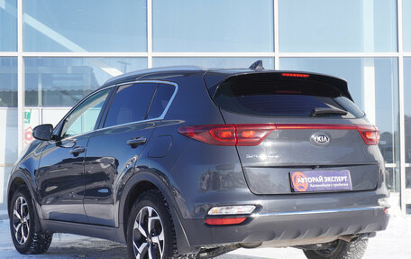 KIA Sportage IV рестайлинг, 2020 год, 2 340 000 рублей, 7 фотография