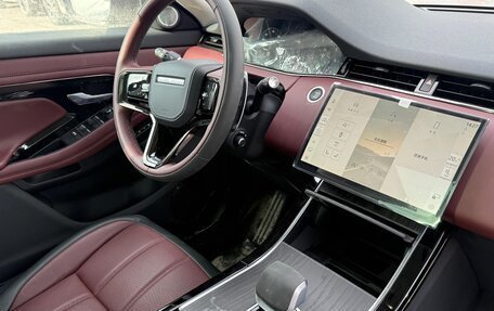 Land Rover Range Rover Evoque II, 2025 год, 6 650 000 рублей, 5 фотография