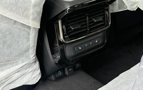 Land Rover Range Rover Evoque II, 2025 год, 6 650 000 рублей, 19 фотография