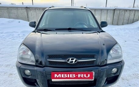 Hyundai Tucson III, 2006 год, 790 000 рублей, 2 фотография