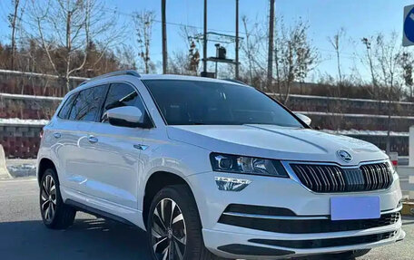 Skoda Karoq I, 2021 год, 2 000 400 рублей, 13 фотография