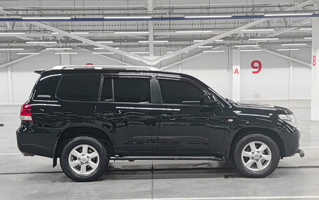 Toyota Land Cruiser 200, 2011 год, 3 097 000 рублей, 5 фотография