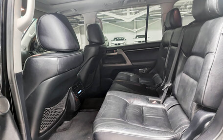 Toyota Land Cruiser 200, 2011 год, 3 097 000 рублей, 15 фотография