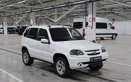 Chevrolet Niva I рестайлинг, 2020 год, 739 000 рублей, 3 фотография