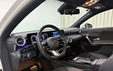 Mercedes-Benz A-Класс, 2024 год, 2 192 812 рублей, 7 фотография