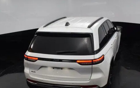 Jeep Grand Cherokee, 2026 год, 4 000 000 рублей, 29 фотография