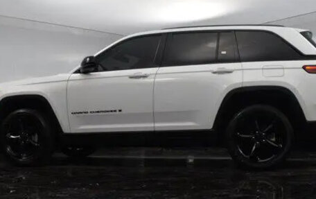 Jeep Grand Cherokee, 2026 год, 4 000 000 рублей, 20 фотография