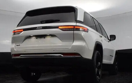 Jeep Grand Cherokee, 2026 год, 4 000 000 рублей, 22 фотография