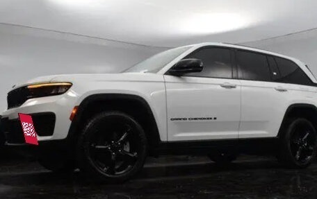 Jeep Grand Cherokee, 2026 год, 4 000 000 рублей, 19 фотография