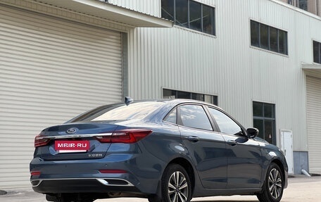 Ford Escort, 2021 год, 1 380 000 рублей, 4 фотография