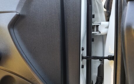 Hyundai Solaris II рестайлинг, 2018 год, 1 400 000 рублей, 10 фотография