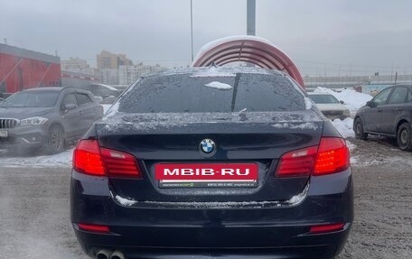 BMW 5 серия, 2013 год, 1 390 000 рублей, 6 фотография