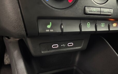 Skoda Rapid II, 2021 год, 1 570 000 рублей, 11 фотография